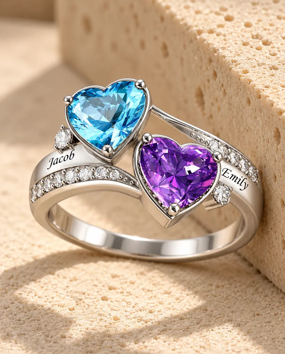 Anello con 2 Cuori Portafortuna e 2 Nomi - anello di famiglia personalizzato con zirconi - in argento sterling