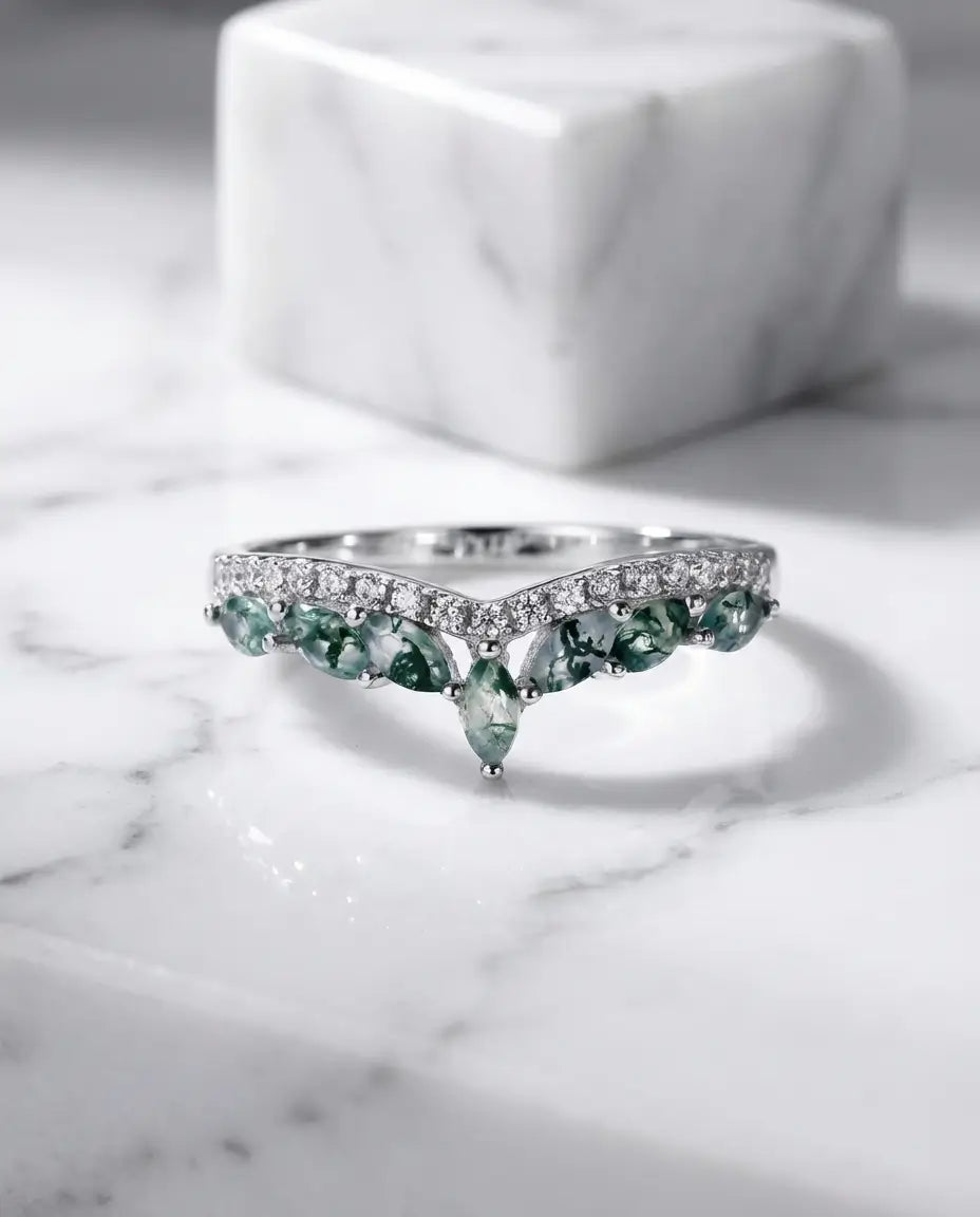 Anello Agata Muschiata Marquise a Chevron – Fedina Impilabile in Argento 925 con Zirconi