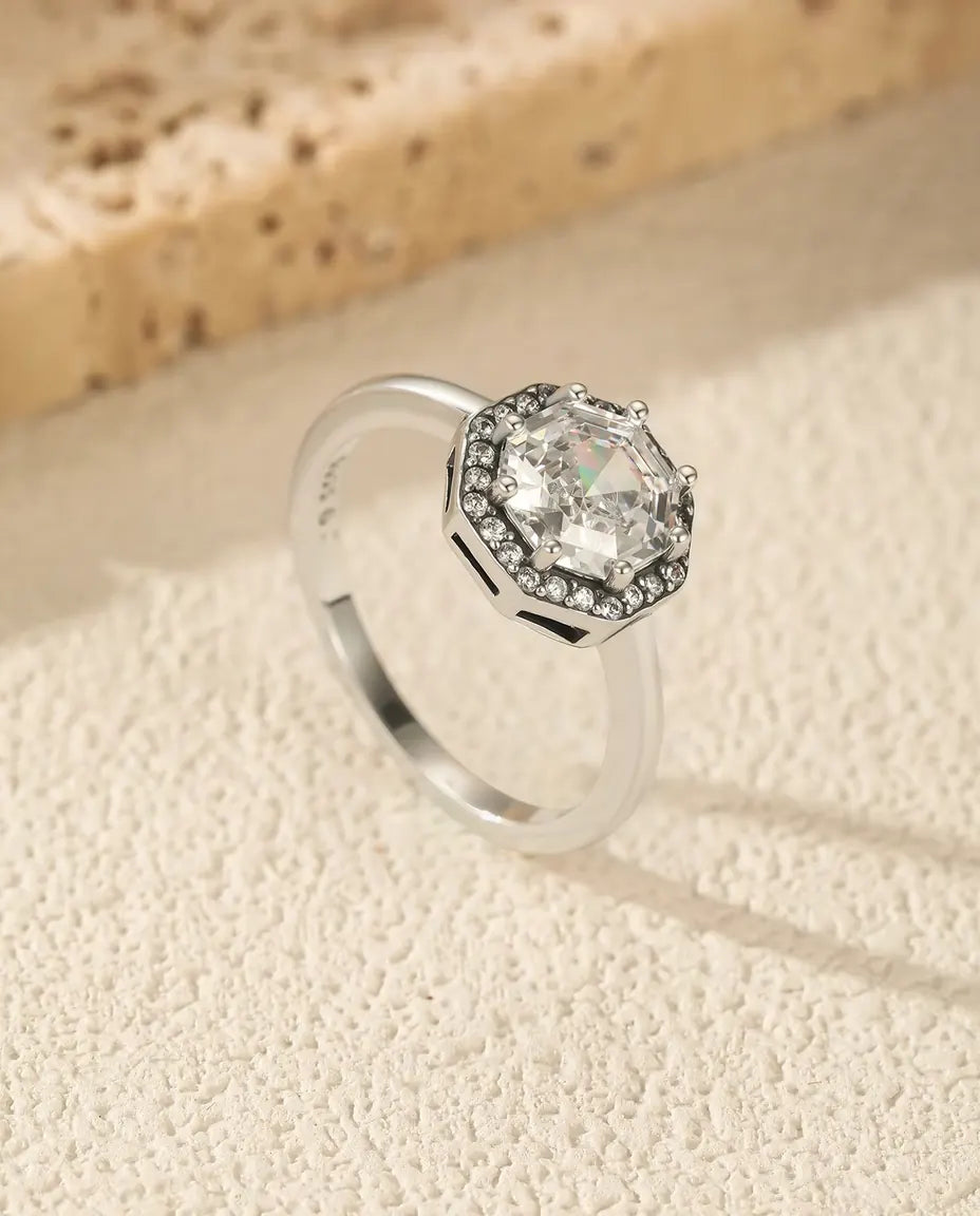 Anello con Alone Ottagonale - zircone a taglio a gradini e alone pavé, 9,5 mm, misure 5-9, argento 925