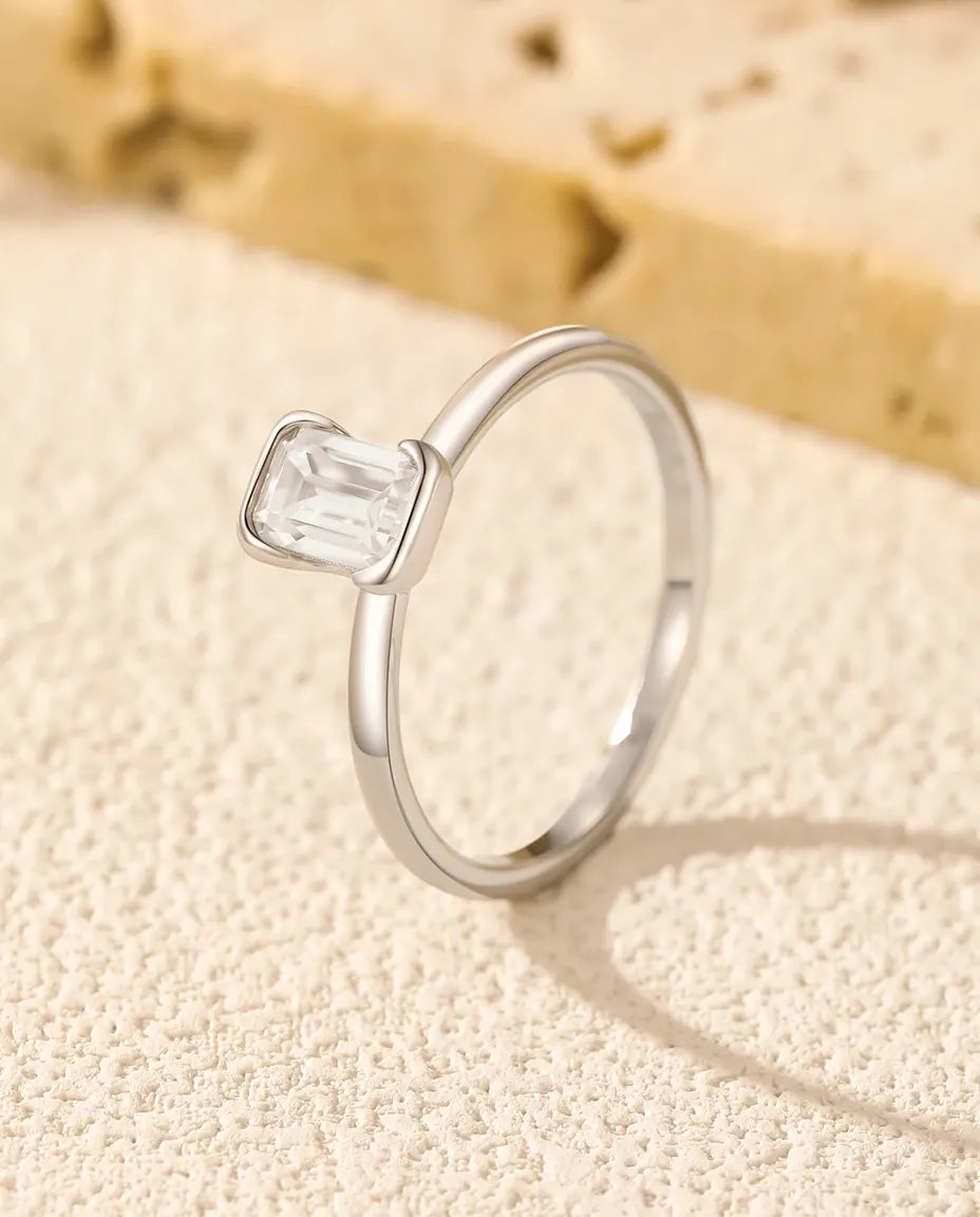 Anello Moissanite taglio smeraldo 0,8 ct colore D VVS in argento 925, anello di promessa per lei