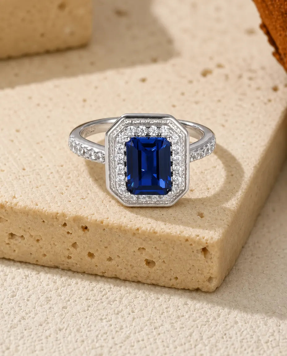 Anello Zaffiro – Zaffiro Blu Ottagonale Creato in Laboratorio con Halo Pavé, Argento 925