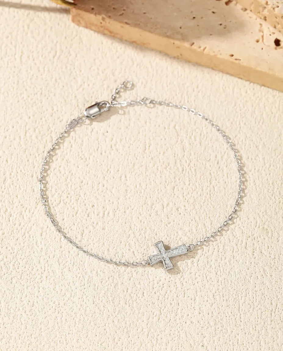 Bracciale con Croce Pavé in Moissanite – colore D su catena a maglie in argento 925, regolabile
