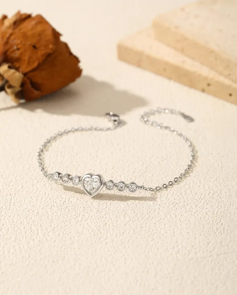 Bracciale con cuore in moissanite - Argento 925, cuore da 0,8 ct incassato e catena sottile regolabile