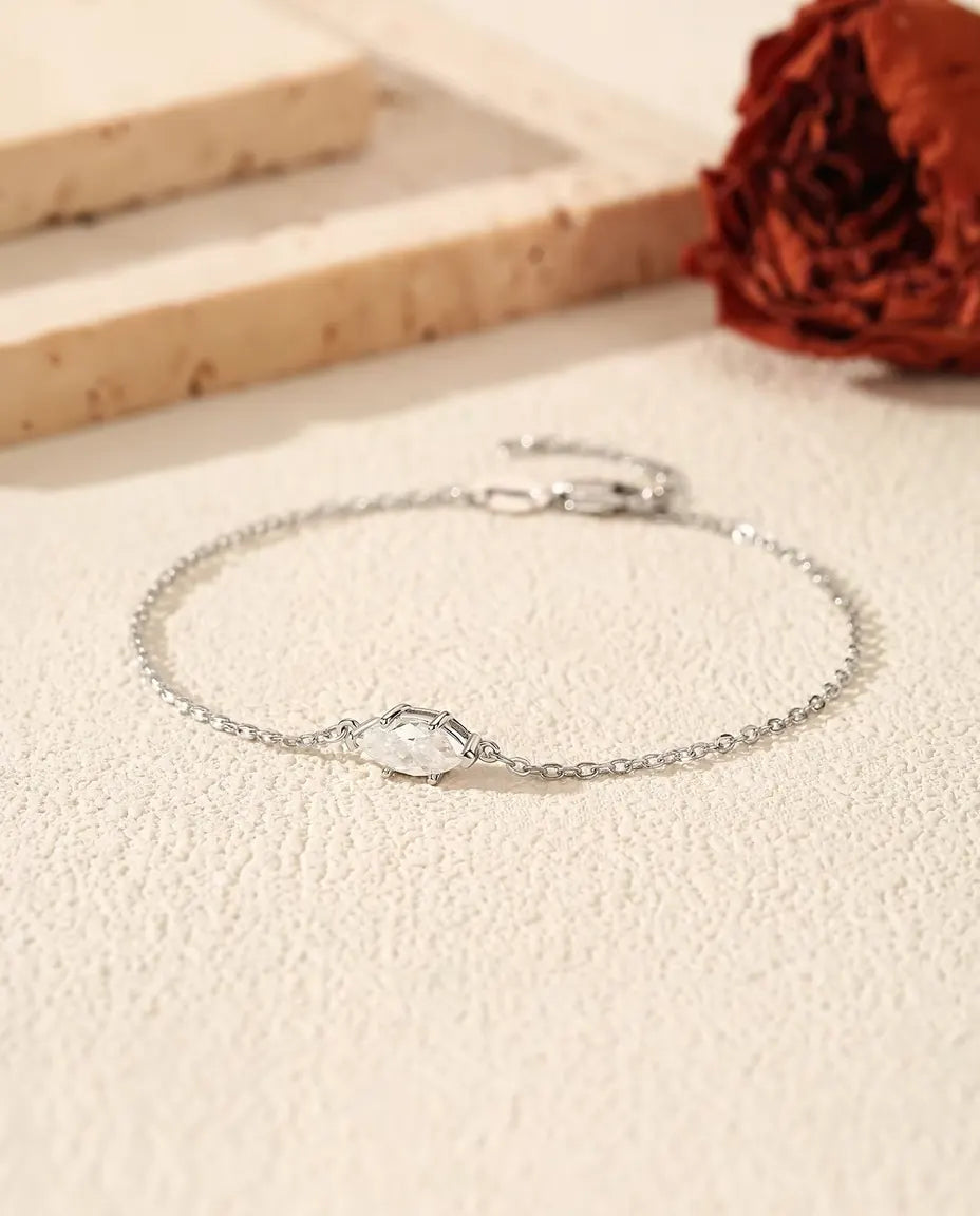 Bracciale con Moissanite Marquise - 0,50 ct colore D, 4 x 8 mm, catenina fine da 16+3 cm in argento 925