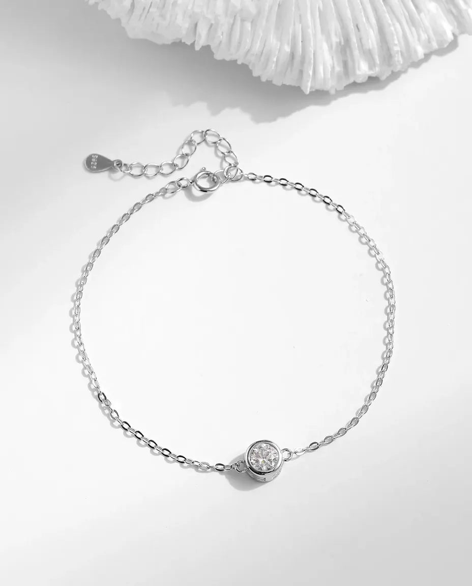 Bracciale Moissanite Solitario – pietra tonda da 0,5 ct colore D a castone, argento 925 regolabile