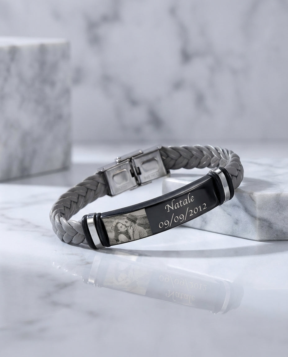 Bracciale Uomo con Foto – Cuoio Intrecciato e Piastra in Acciaio Inox Incisa, Regalo per Lui