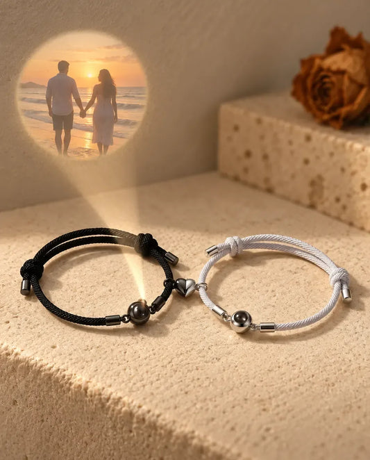 Bracciali di Coppia con Foto Dentro - proietta la foto nascosta sul muro