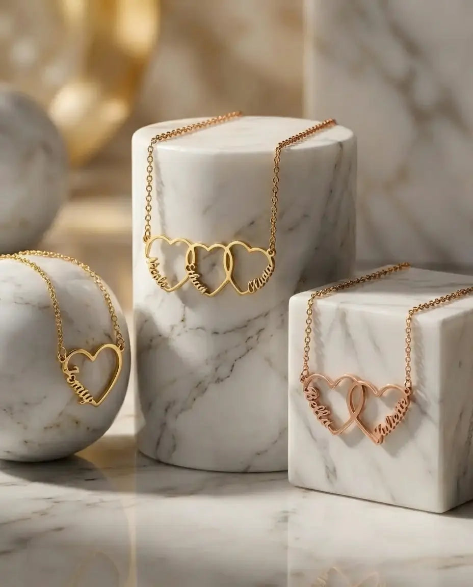 Collana con Nomi a Cuori Intrecciati – da 1 a 5 Nomi Incisi, Ciondolo Famiglia, Regalo Mamma o Nonna