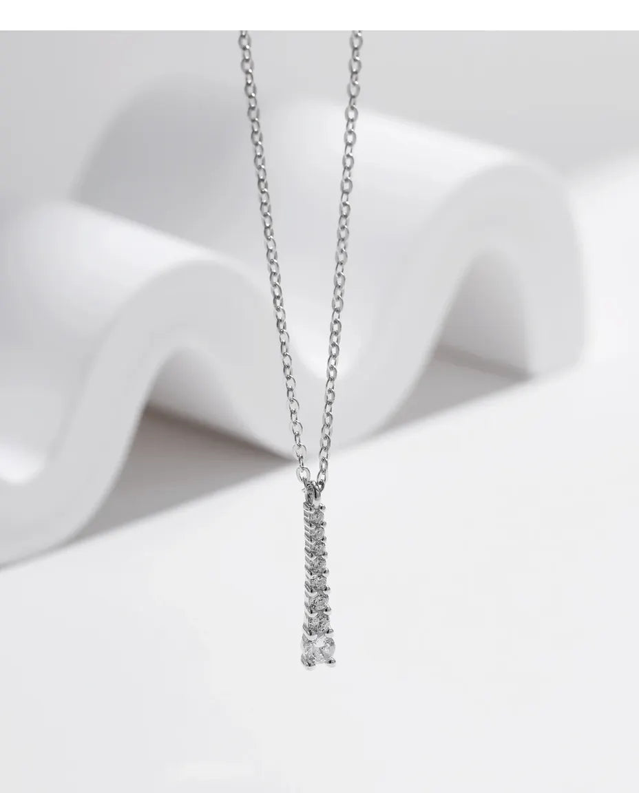 Collana Moissanite a Y – cravatta con moissaniti colore D VVS1 in scalare, argento 925