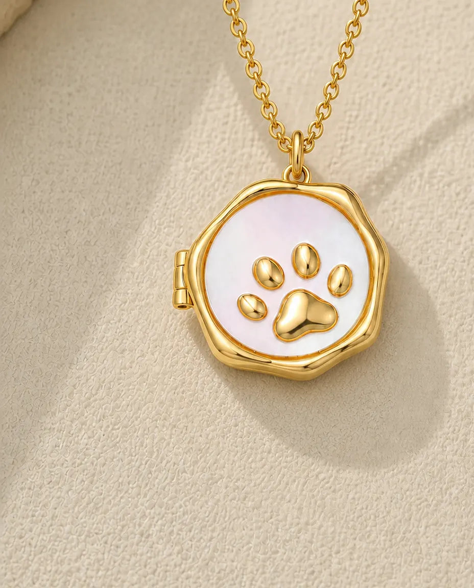 Collana portafoto con zampetta in madreperla e 2 foto, ottagono oro o argento, regalo per chi ama i cani