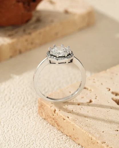 Anello con Alone Ottagonale - zircone a taglio a gradini e alone pavé, 9,5 mm, misure 5-9, argento 925