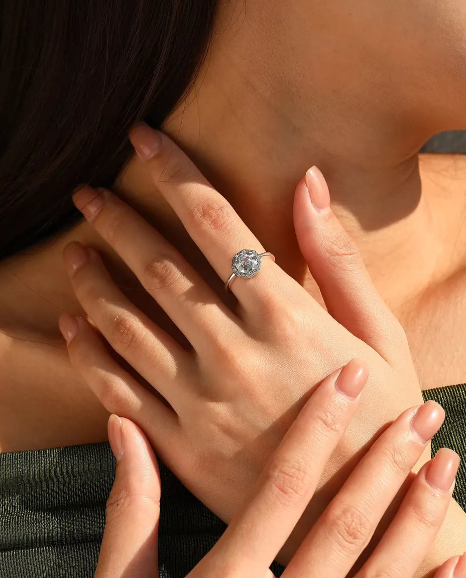 Anello con Alone Ottagonale - zircone a taglio a gradini e alone pavé, 9,5 mm, misure 5-9, argento 925