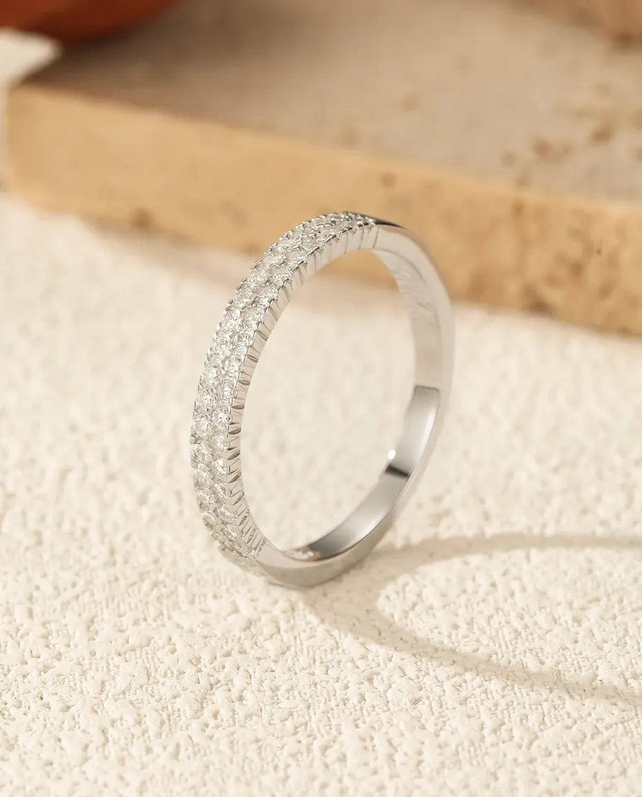 Anello Eternity Moissanite a Doppia Fila Pavé – Colore D VVS1 in Argento 925 per Donna