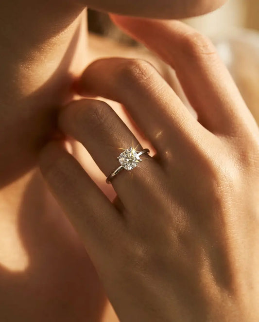Anello Moissanite Solitario Taglio Cushion Quadrato 1 ct, Argento Sterling 925 Minimalista