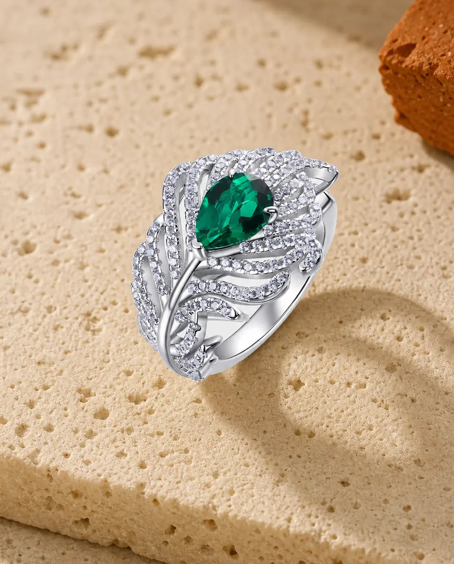 Anello Smeraldo Ovale Creato in Laboratorio – Ali di Piume Pavé, Argento 925 Aperto Regolabile