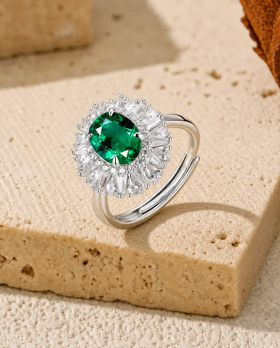 Anello Smeraldo Creato in Laboratorio – Ovale con Halo Raggiante, Argento 925 per Lei