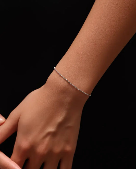 Bracciale Catena a Palline in Argento 925 - indossato al polso