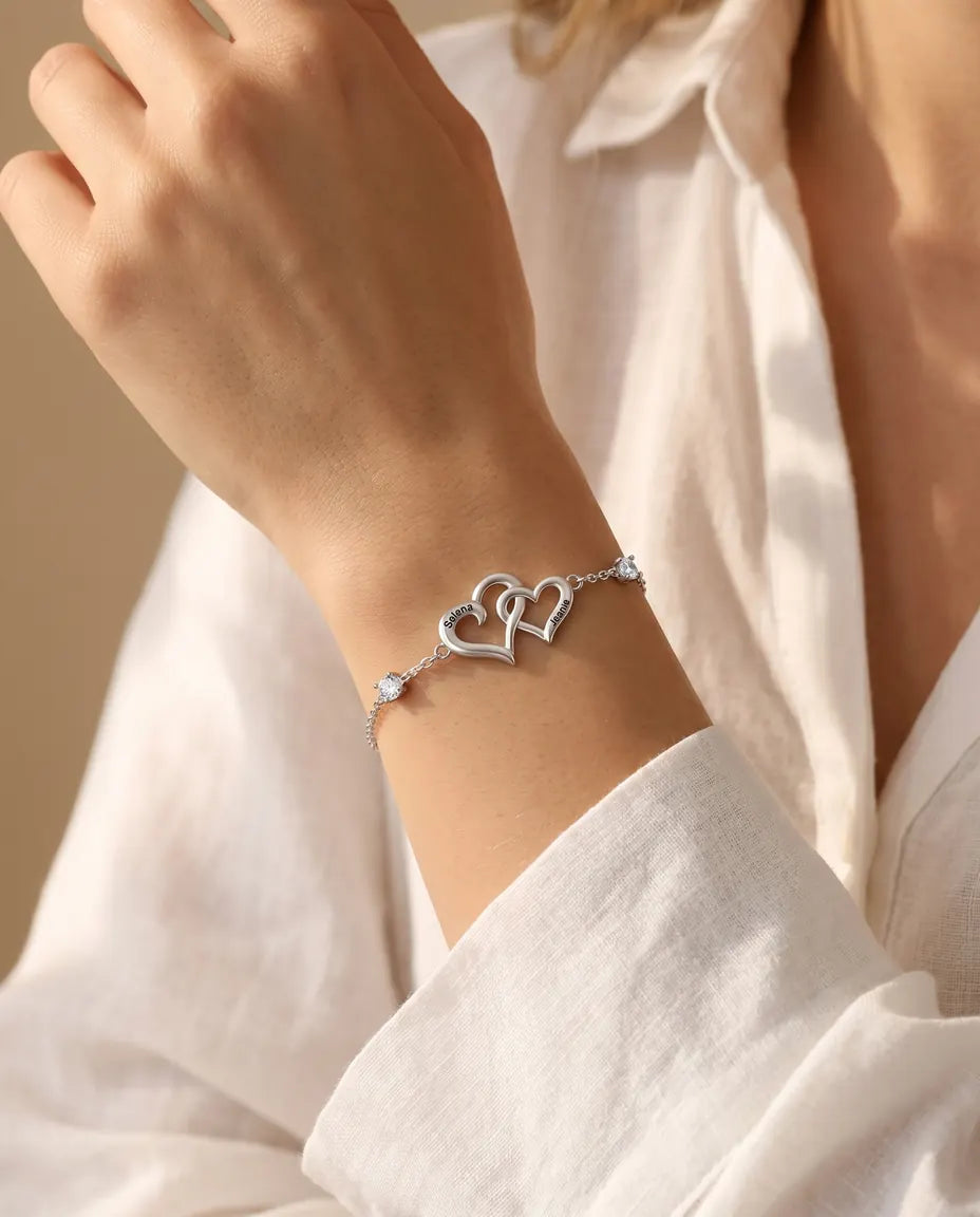 Bracciale Doppio Cuore Personalizzato 2 Nomi - cuori intrecciati e due pietre portafortuna, regolabile