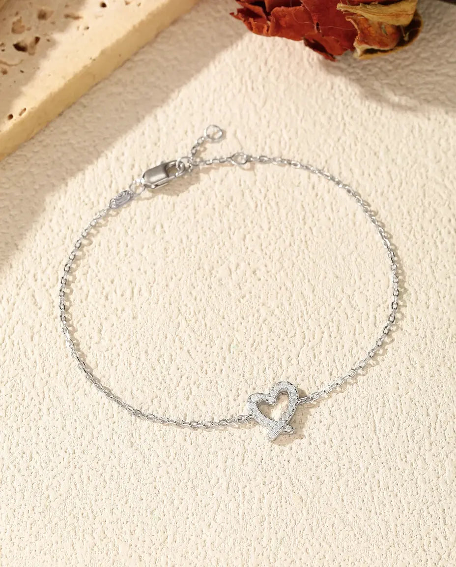 Bracciale Moissanite con Cuore Aperto – argento 925, ciondolo cuore con pietra colore D su catena sottile