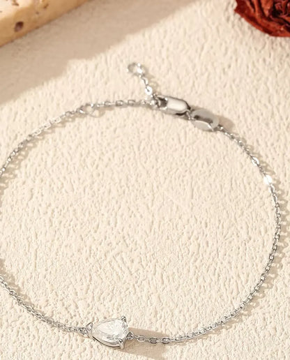 Bracciale con Moissanite a Goccia - 0,80 ct colore D, 5 x 7 mm, catenina fine da 16+3 cm in argento 925