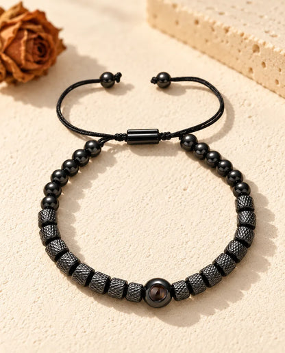 Bracciale di perline unisex nero con foto dentro, passante scorrevole e perline tonde terminali