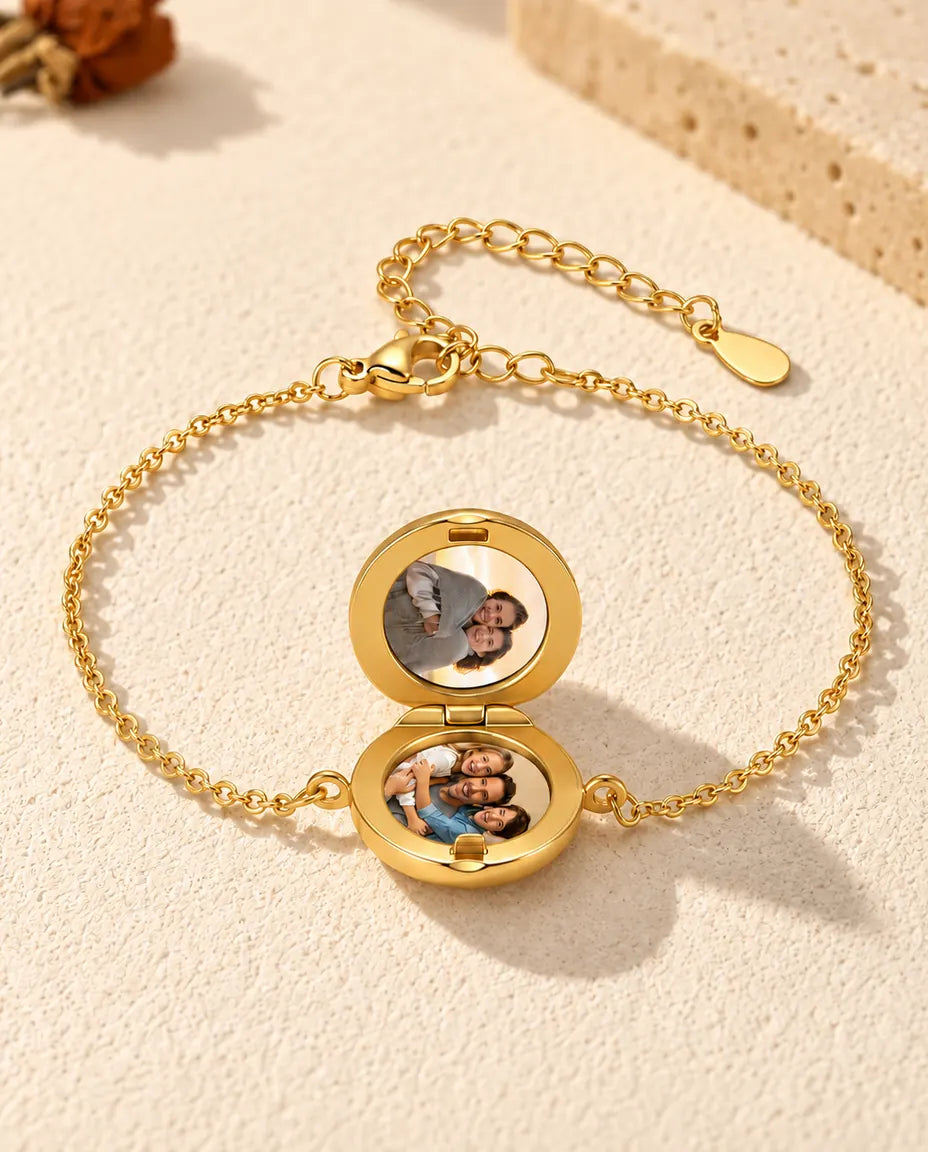 Bracciale portafoto tondo aperto, con due foto all’interno