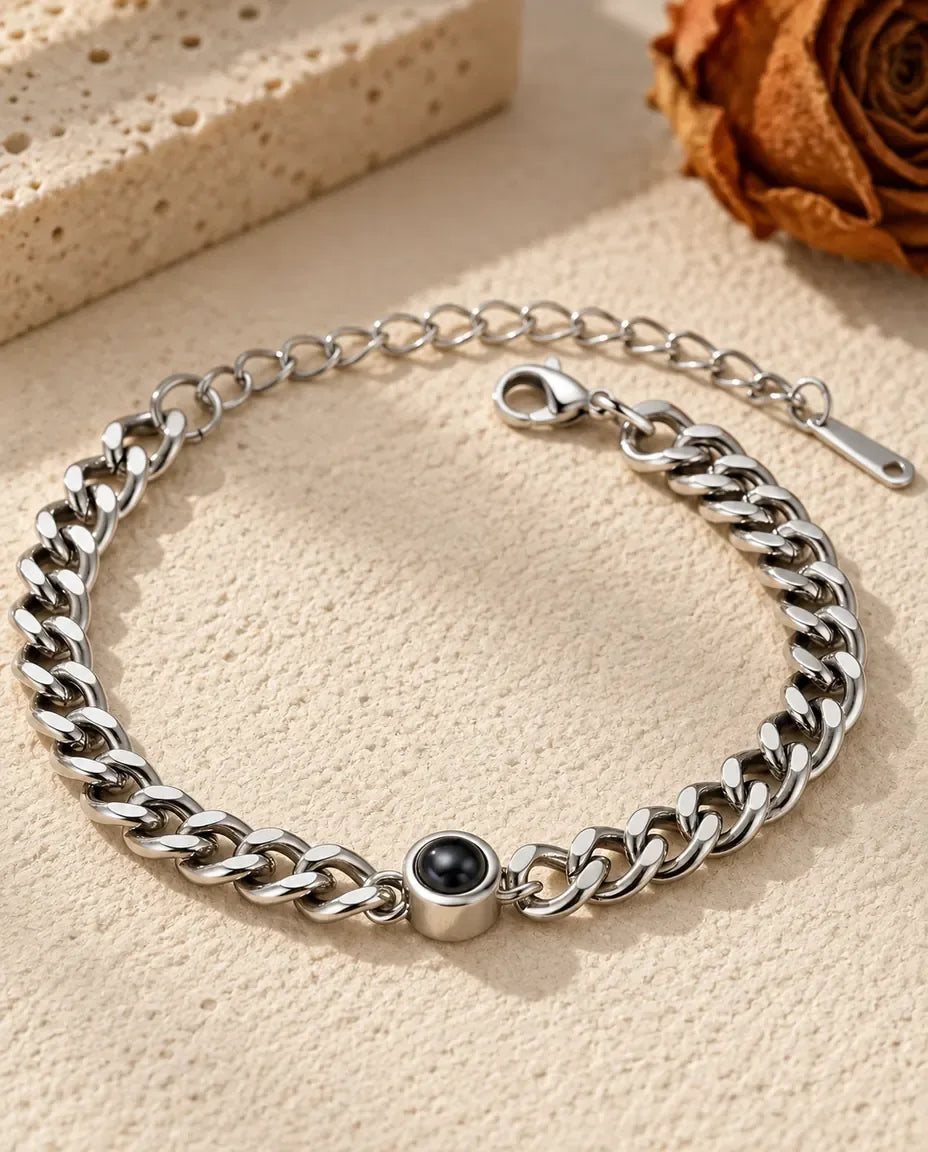 Bracciale Uomo con Foto Dentro in Acciaio al Titanio - vista frontale in argento