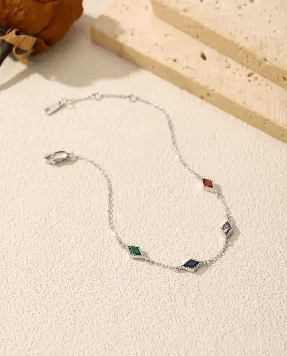Bracciale con zirconi colorati - Argento 925, cinque pietre a rombo rosse, verdi, viola e blu su catena sottile