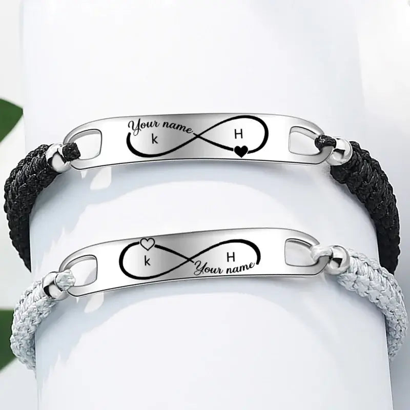 Bracciali di Coppia Infinito con Iniziale e Nome – Acciaio Inox, Set da 2 Abbinati, Regalo Anniversario