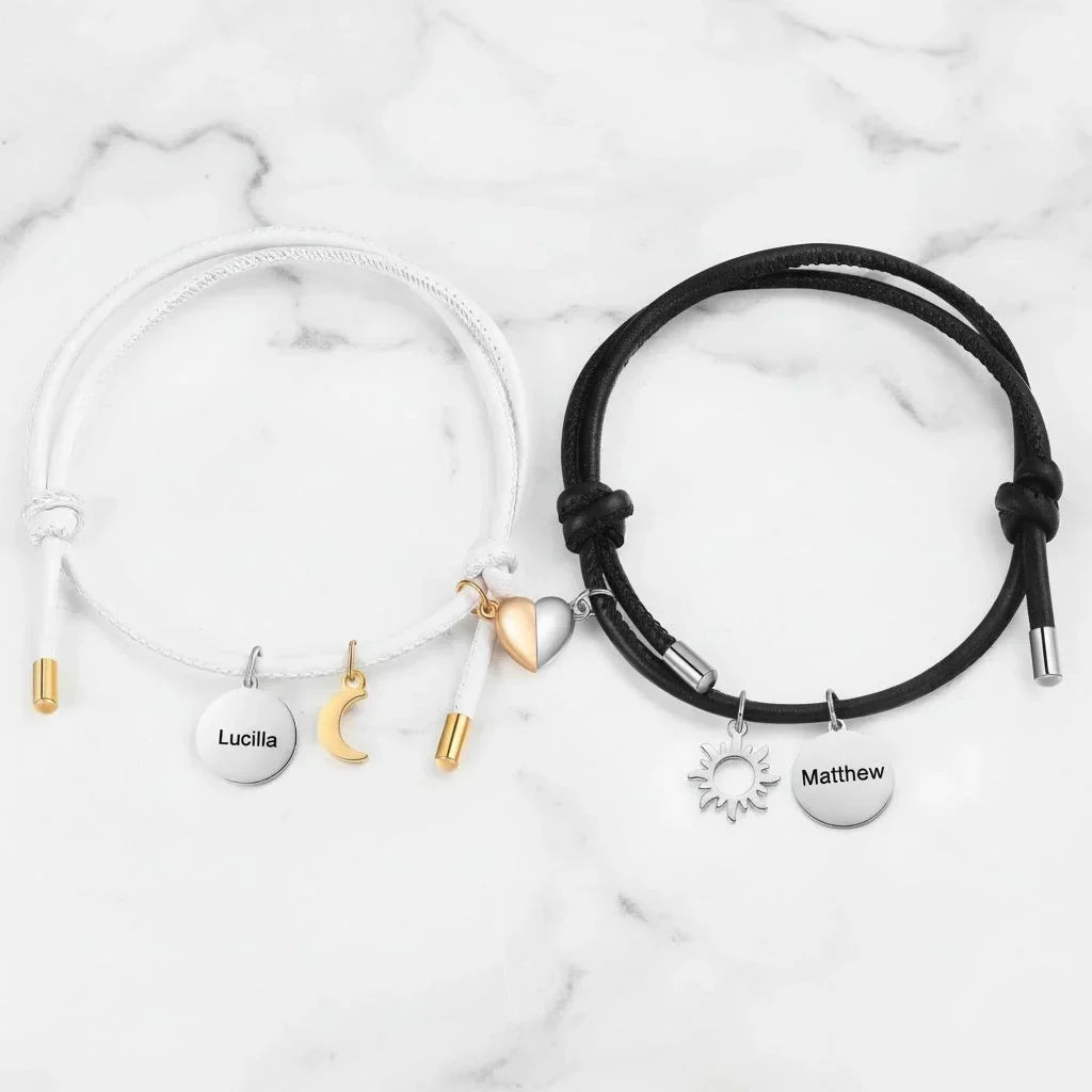 Bracciali di Coppia Sole e Luna Magnetici in Cuoio – Charm in Acciaio Incisi con i Vostri Nomi