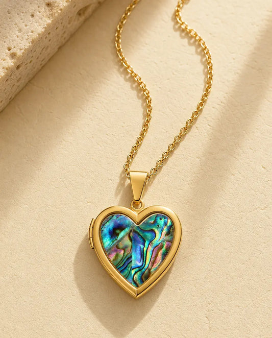 Collana Portafoto Cuore in Madreperla o Abalone per 2 Foto, Ciondolo Apribile con Incisione, Oro o Argento