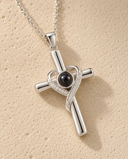 Collana con Foto Dentro - primo piano del ciondolo di proiezione