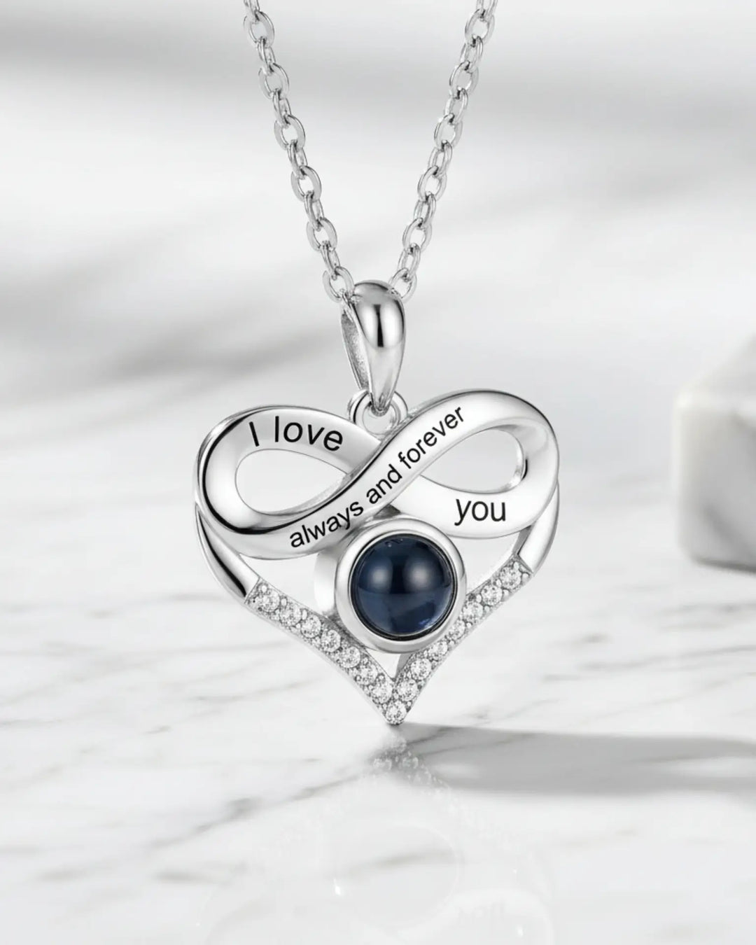 Collana con Foto Dentro – Cuore Infinito con Incisione Personalizzata, Regalo Romantico per Lei