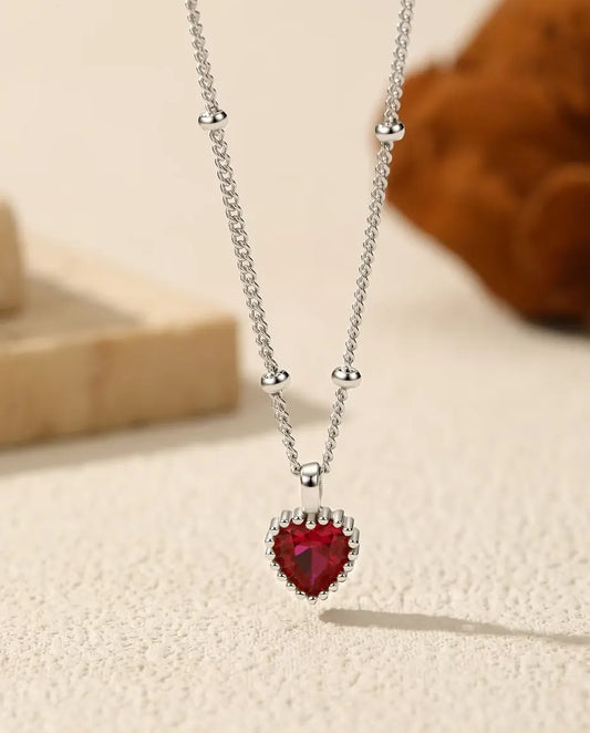 Collana Cuore Zircone Rosso – pendente 5 mm con bordo perlinato, in argento 925, catena a palline 40+5 cm