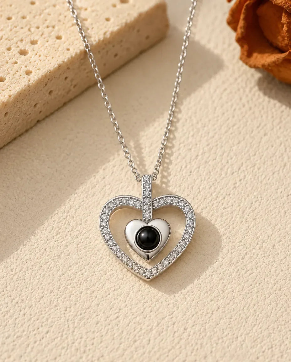 Collana Doppio Cuore con Foto Dentro - vista frontale in argento
