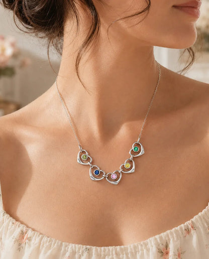 Collana Famiglia Personalizzata da 1 a 6 Nomi - cuori collegati con pietre portafortuna, rodiata