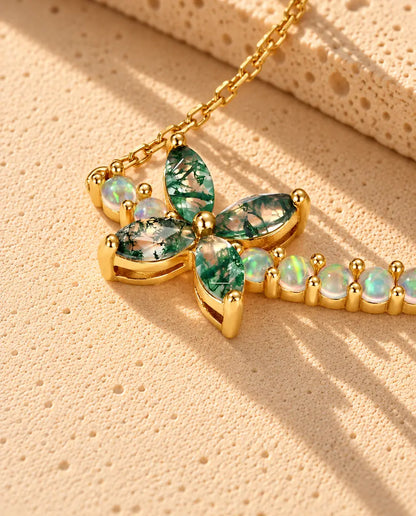Collana Fiore Agata Muschiata in Argento 925 Placcato Oro - primo piano dell’agata muschiata e della sua montatura