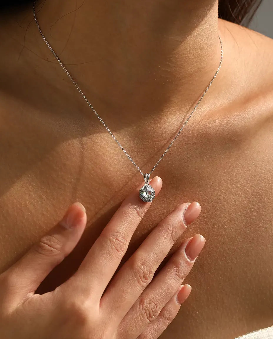 Collana Halo Ottagonale - zircone a taglio gradini circondato di pavé, catena 40+5 cm, argento 925