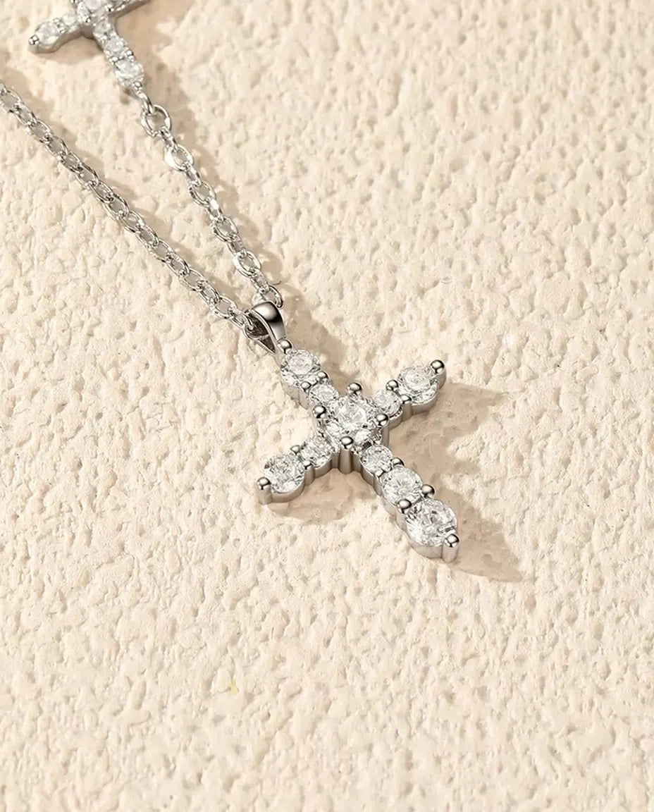Collana in moissanite doppia croce - pendente a croce pavé e croce orizzontale sulla catena, argento 925, 40+5 cm
