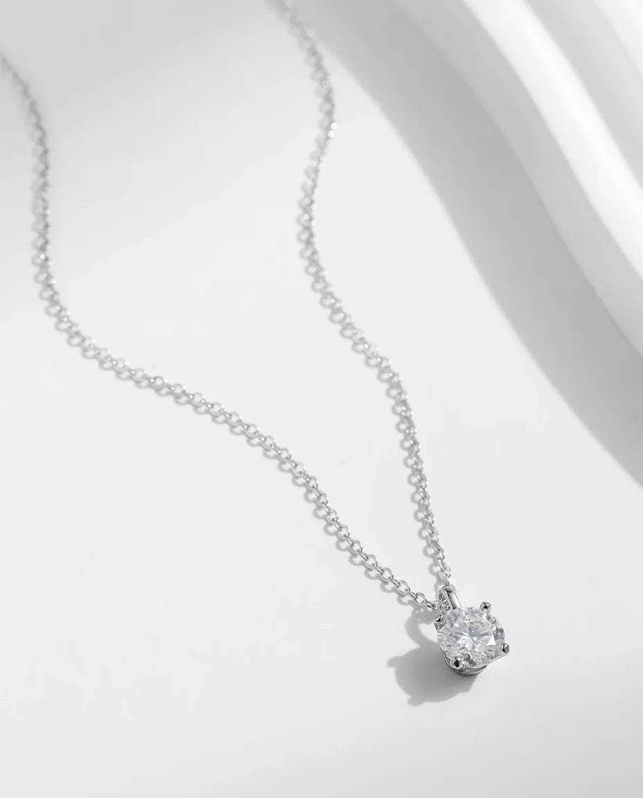 Collana Moissanite Solitario 1 ct – colore D VVS1, ciondolo rotondo da 6,5 mm in argento 925