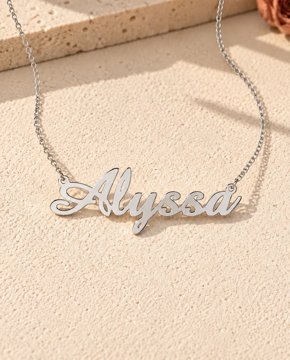 Collana con Nome Personalizzato in Argento 925 - vista frontale in argento