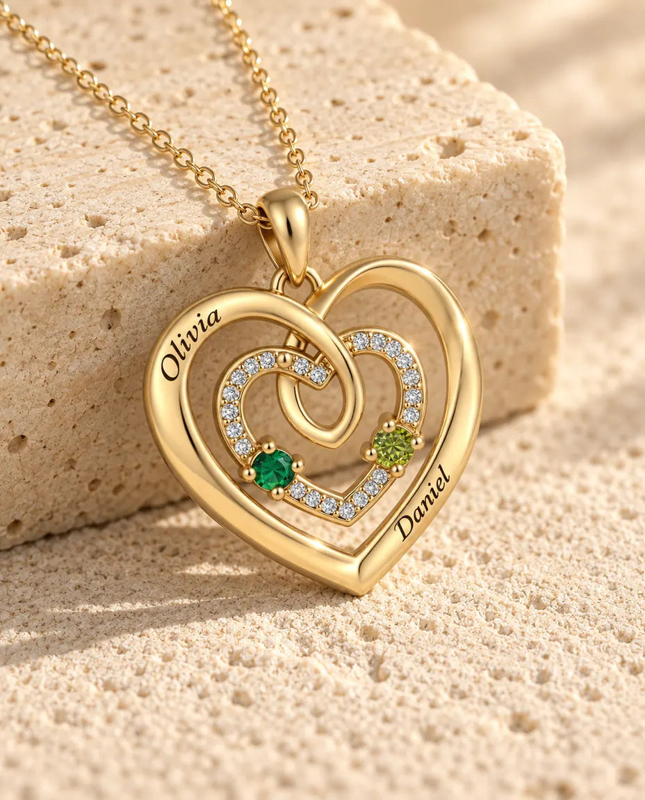 Collana Personalizzata con 2 Pietre e 2 Nomi - triplo cuore dorato con due pietre portafortuna
