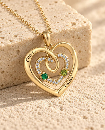 Collana Personalizzata con 2 Pietre e 2 Nomi - triplo cuore dorato con due pietre portafortuna