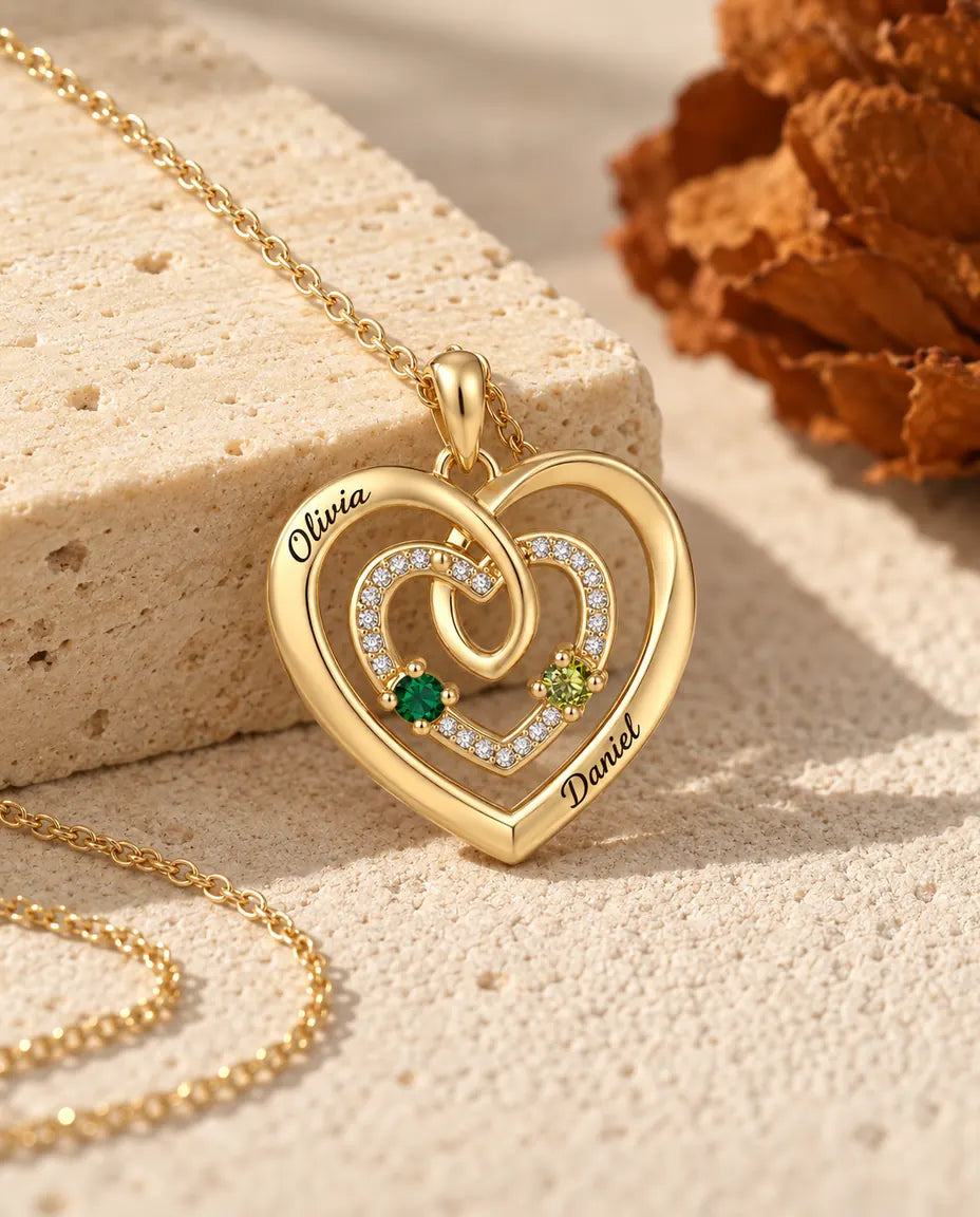Collana Personalizzata con 2 Pietre e 2 Nomi - triplo cuore dorato con due pietre portafortuna