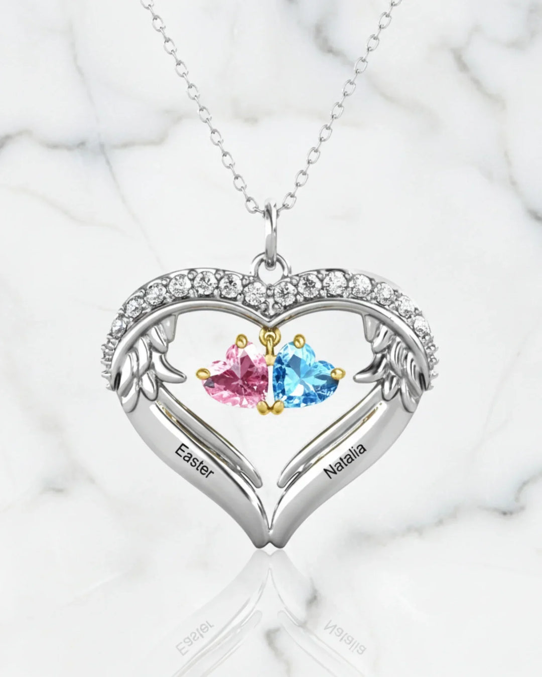 Collana Personalizzata Cuore Alato in Argento 925 – da 1 a 6 Nomi Incisi e Pietre di Nascita