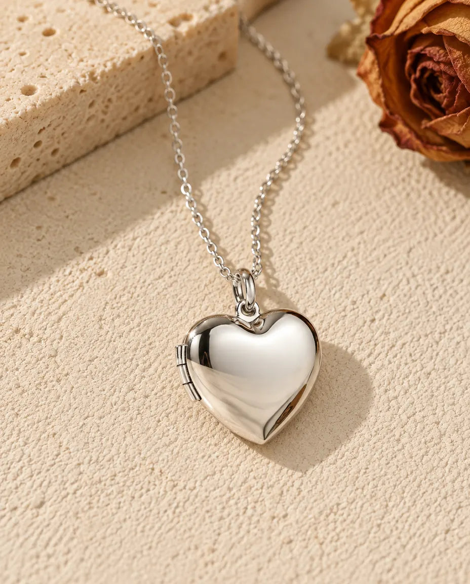 Collana Portafoto a Cuore in Argento Sterling 925 - vista frontale in argento