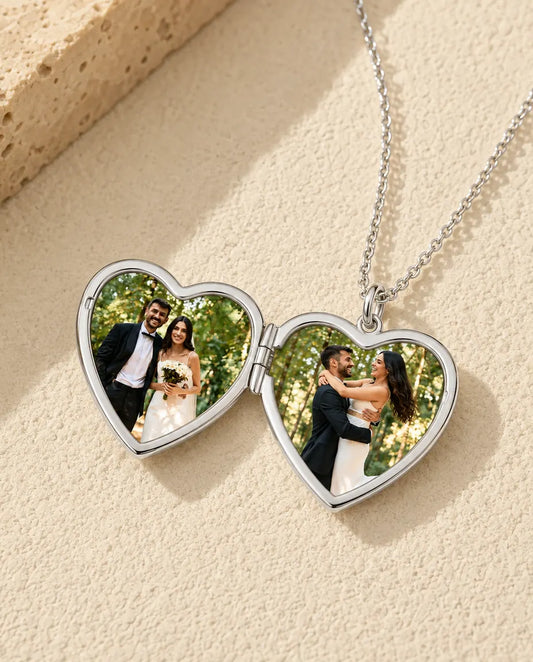Ciondolo Portafoto a Cuore Love con 2 Foto - collana portafoto con Love in rilievo e retro in madreperla, catena 45+5 cm