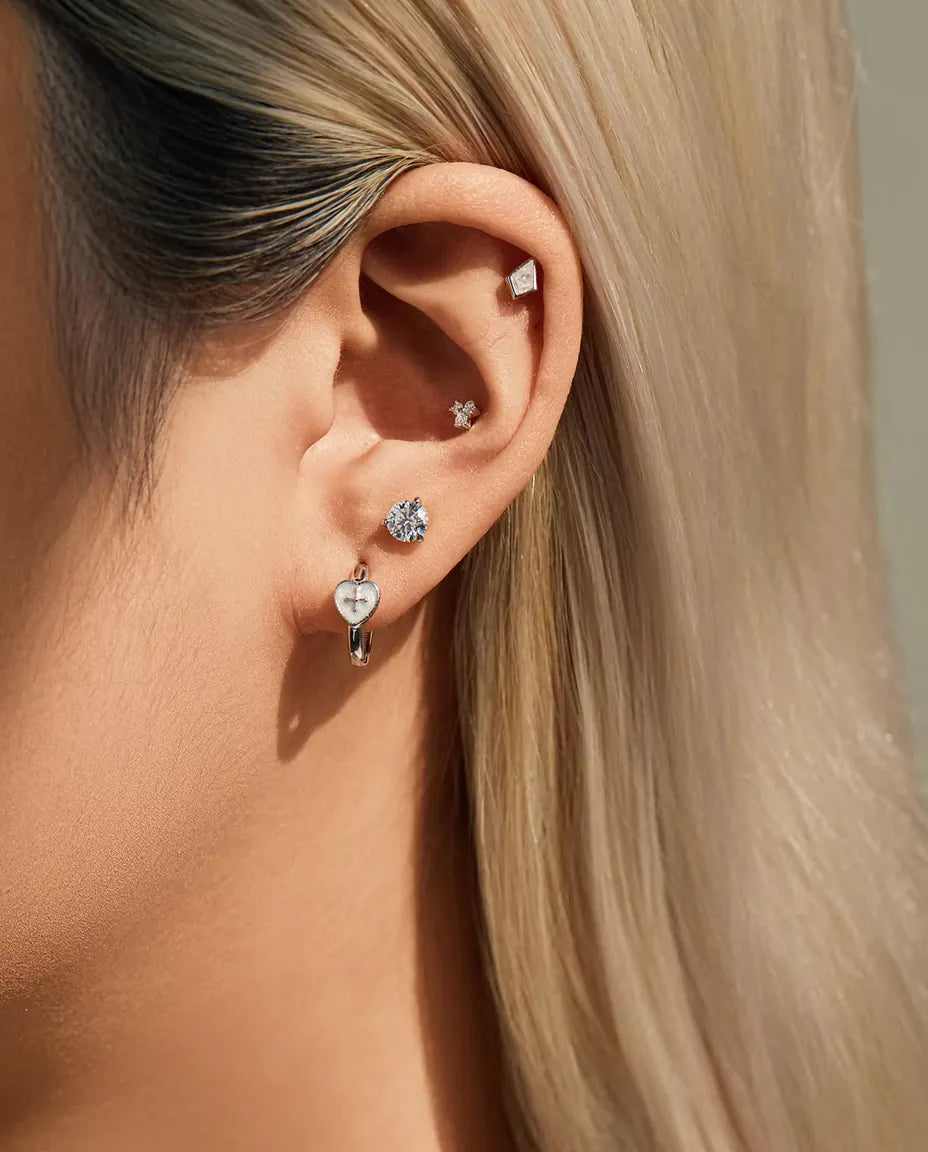 Orecchini a Cerchio con Cuore e Croce - cuore bianco perlato 5,5 x 6 mm, cerchio da 12,5 mm, argento 925
