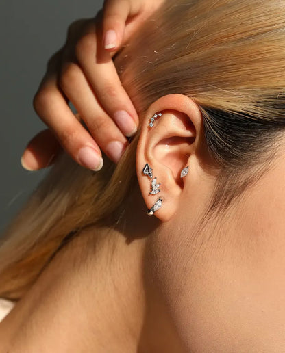 Orecchini a cerchio in moissanite marquise - una pietra da 0,30 ct 3 x 6 mm per orecchino, cerchio da 11,5 mm, argento 925