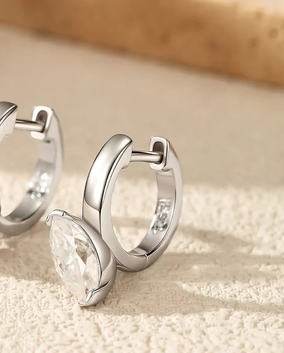 Orecchini a cerchio pendenti in moissanite marquise - una pietra da 0,50 ct 4 x 8 mm per orecchino, 14,5 mm, argento 925
